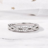Twisted Round Cut White Sapphire 925 Sterling Silver Women's Wedding Band